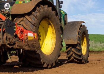 Recuperan tractor robado por encapuchados armados en Lautaro en 2021