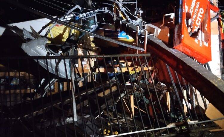 Cifran en m谩s de 200 las viviendas afectadas por paso de tornado en Puerto Varas