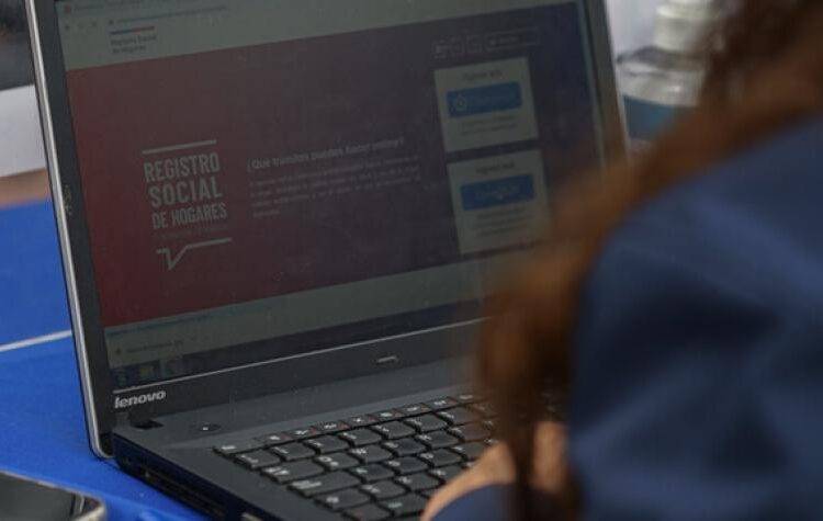 Crecen acusaciones sobre entrega de datos falsos para obtener beneficios sociales