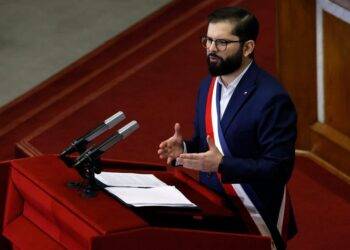 Gabriel Boric en la Cuenta Pública 2025: «No se puede pedir eficacia contra el crimen organizado y votar contra levantar el secreto bancario»