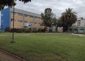 Concepción: estudiante es sorprendido portando un arma de fogueo