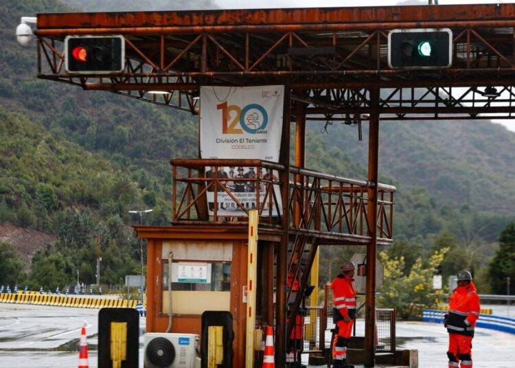 Fiscal铆a citar谩 a declarar a los ejecutivos de Codelco por tragedia en El Teniente