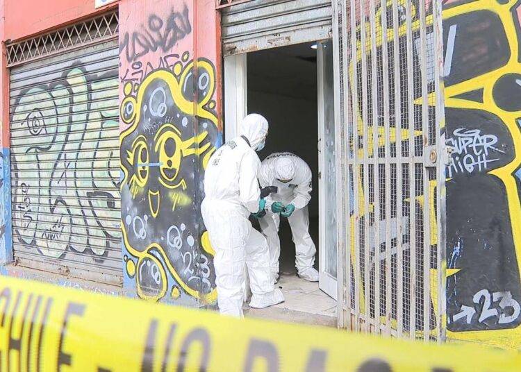 Carabineros llam贸 a retiro a jefe de Labocar tras robo en cuartel policial