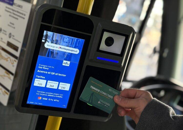 Este martes inicia el pago electrónico en microbuses de Temuco y Padre las Casas