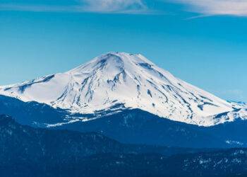 Miles de personas se organizan para simulacro de erupción en volcán Lonquimay