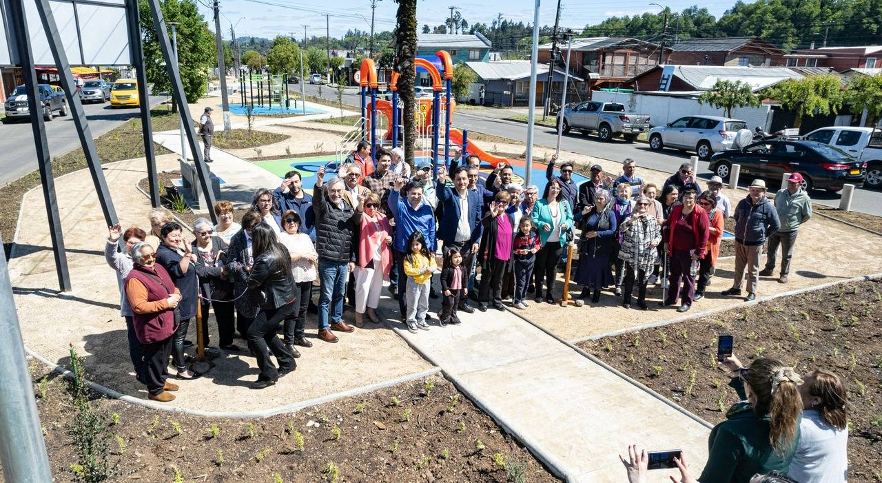 Lautaro inauguró sus nuevos bandejones en Av. Brasil