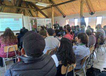 Avicultores de Padre las Casas fortalecen medidas de bioseguridad ante emergencias zoosanitarias
