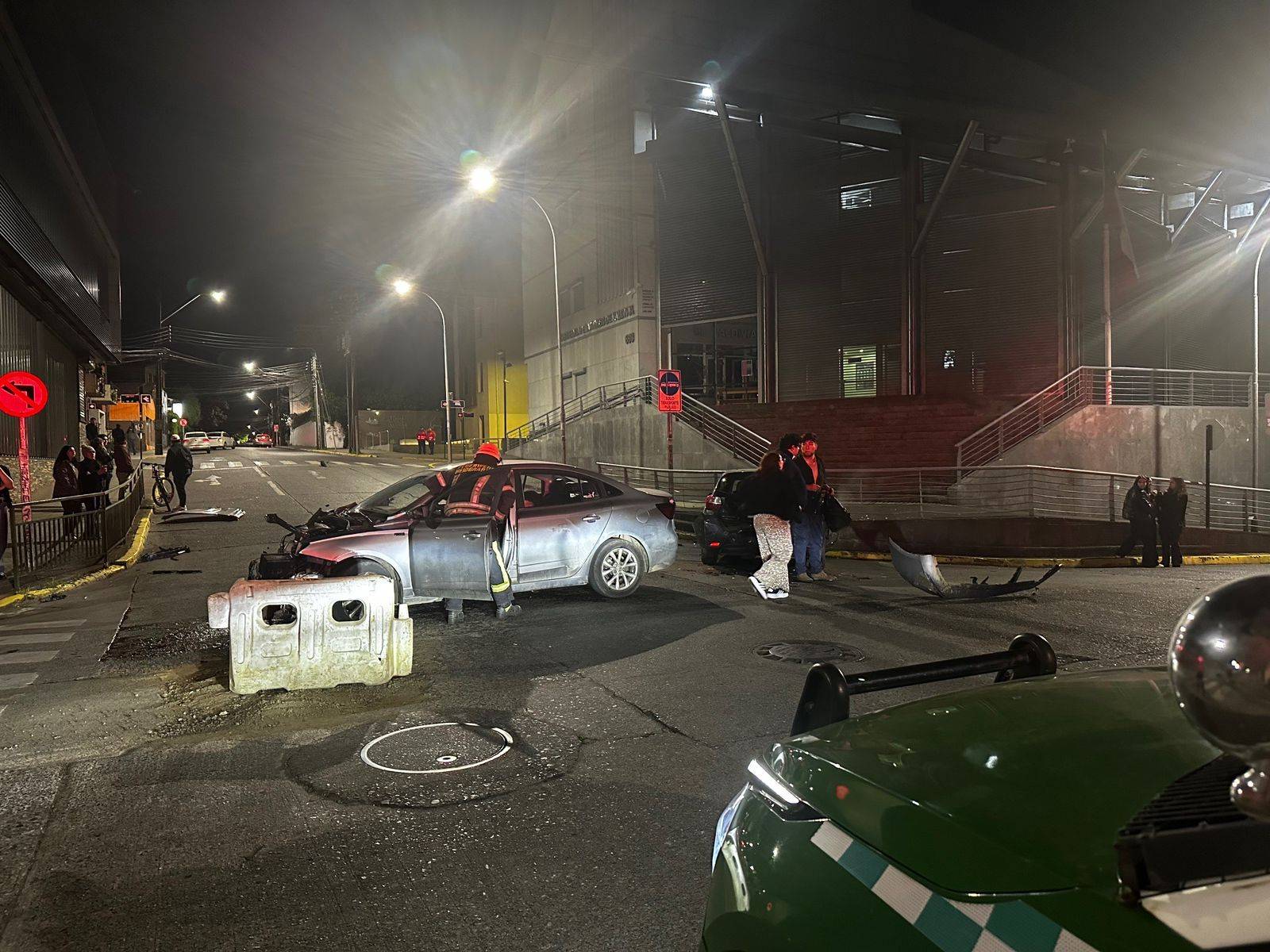En prisión preventiva queda conductor ebrio reincidente que causó grave accidente en el centro de Valdivia