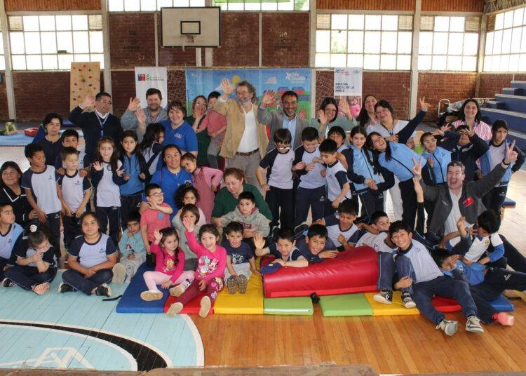 Gobierno fortalece el movimiento a través del juego con implementación para niños y niñas de La Araucanía