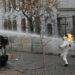 Instituto Nacional: Investigan a dos profesores por presunta colaboraci贸n con 芦overoles blancos禄