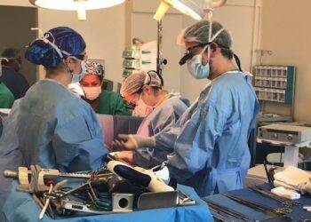 Fallido traslado desde el Biob铆o impidi贸 trasplante de h铆gado en Santiago