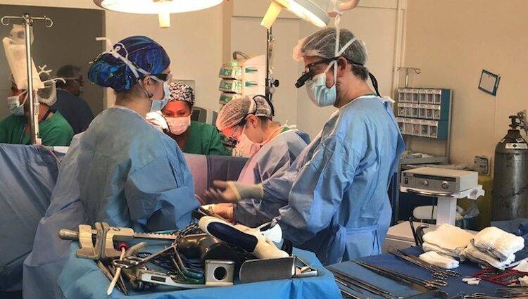 Fallido traslado desde el Biob铆o impidi贸 trasplante de h铆gado en Santiago