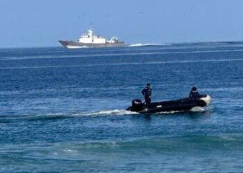 Hombre murió tras intentar rescatar a dos niñas que eran arrastradas por el mar
