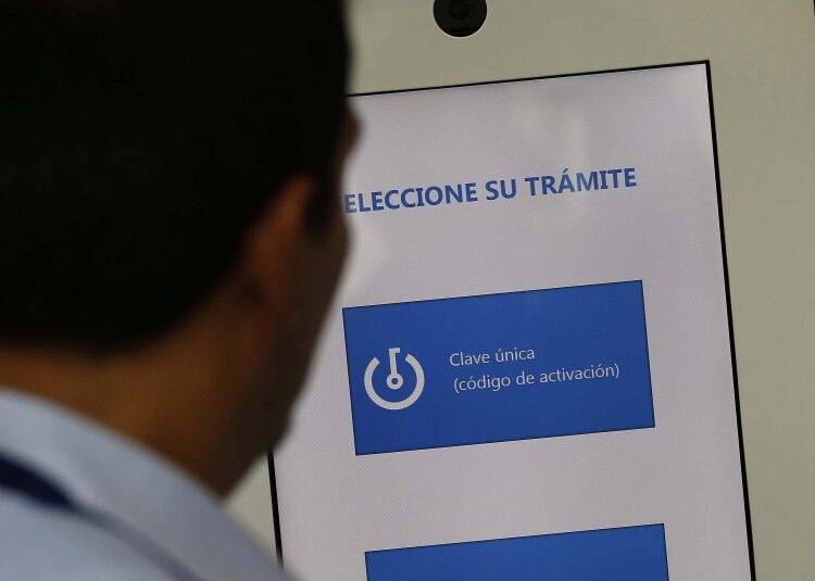 Clave Única: suben los fraudes y crece el robo de credenciales en Chile