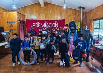Comunidad educativa de Collipulli y Ercilla fortalece su equipamiento gracias al programa “Escuelas con Energía” de Frontel