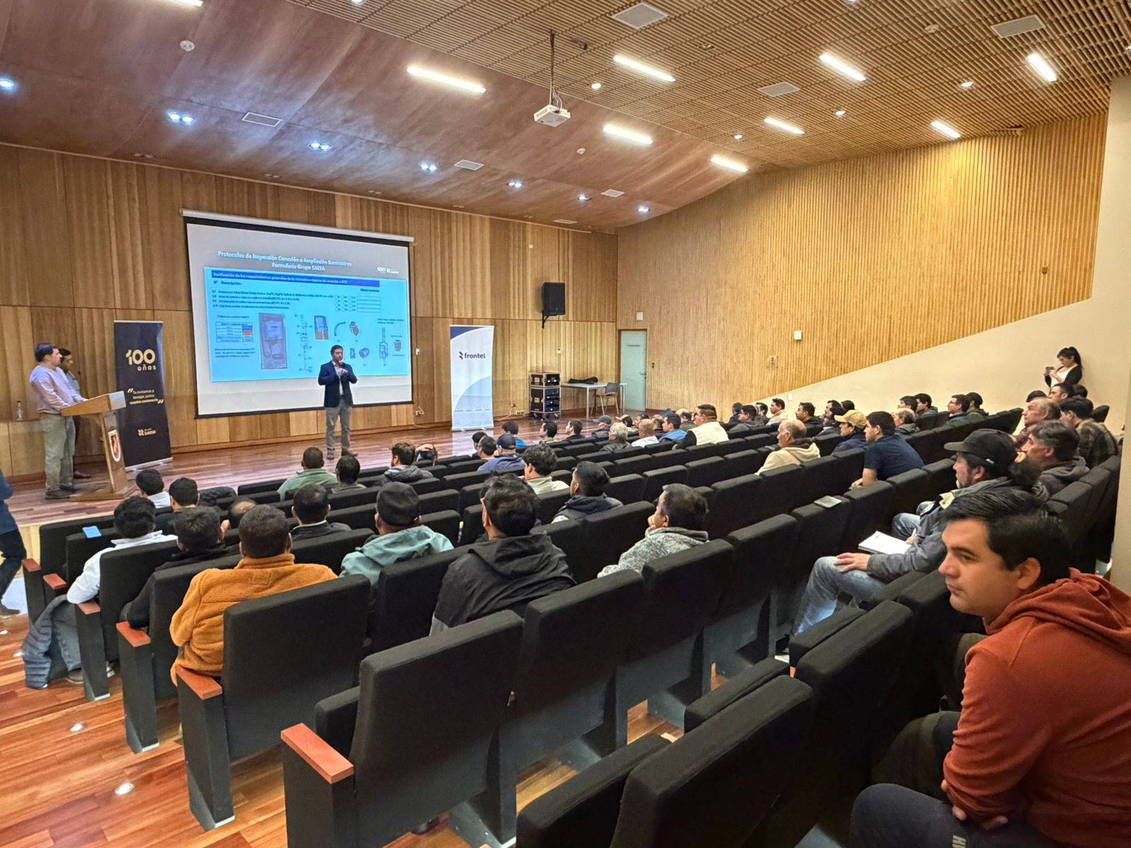 Frontel desarrolló jornada de capacitación para instaladores eléctricos en Malleco