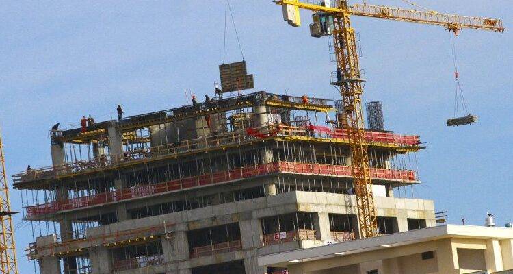 Exención del IVA no significará una rebaja del 19% en precio de viviendas, advierte CChC