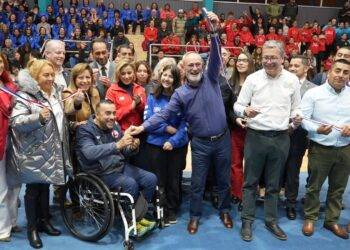 Campos Deportivos inaugura moderno gimnasio para el deporte y la vida comunitaria en Temuco