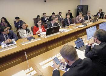 Consejo Fiscal Autónomo advierte de riesgos por mega reforma del Gobierno