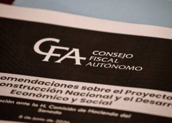 Consejo Fiscal Autónomo cuestionó aumentar el endeudamiento en US$6.200 millones