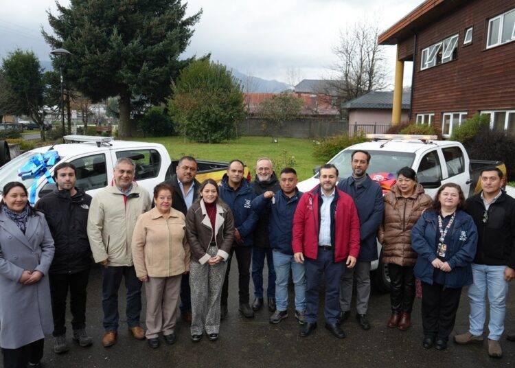 Salud rural: Melipeuco recibe nuevos vehículos para mejorar atención de pacientes en sectores apartados