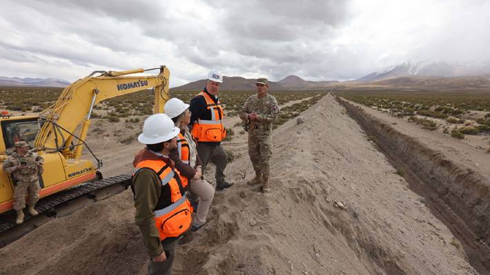 Obras de zanja en Colchane alcanzan su etapa final