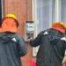 Frontel realiza desconexión preventiva de viviendas inundadas en Villa La Arboleda de Angol