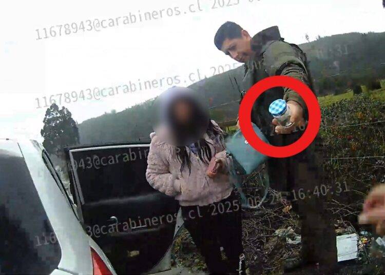 Dos carabineros de Curanilahue fueron formalizados por omitir denuncia en fiscalización a cuatro personas que tenían droga en su poder