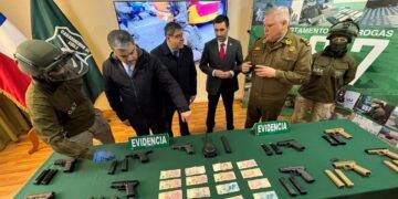 Carabineros del OS-7 Araucanía detiene a dos sujetos e incauta arsenal de armas de fuego