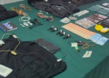 Desbaratan banda que cometía fraudes en examen para conducir en Antofagasta: usaba microcámaras