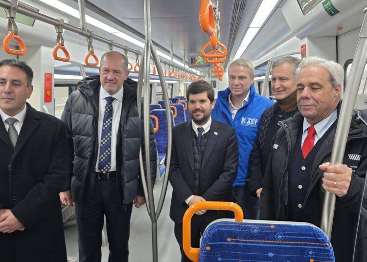 Avanza construcción de nuevas vías del proyecto de extensión Tren Temuco-Gorbea