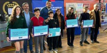 Recta final: centenares de estudiantes recibieron beca Tic 2026