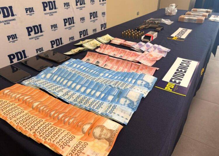 PDI incauta más de 3,5 kilos de cocaína y detiene a tres personas por tráfico de drogas e infracción a la ley de armas en Temuco