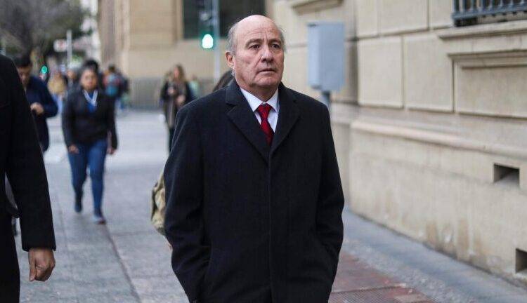 Quiroz pone en la mira la gratuidad universitaria: «La viveza del chileno la vamos a ir eliminando»
